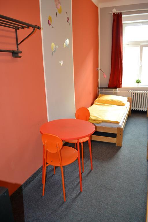 Hostel Advantage Прага Екстер'єр фото
