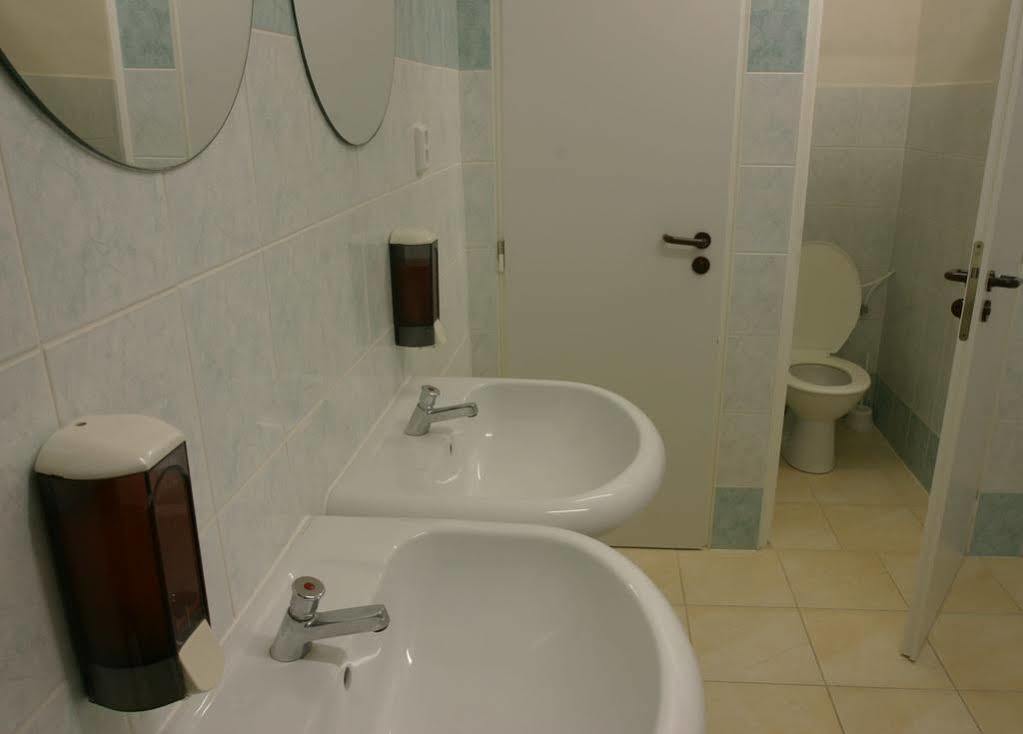 Hostel Advantage Прага Екстер'єр фото