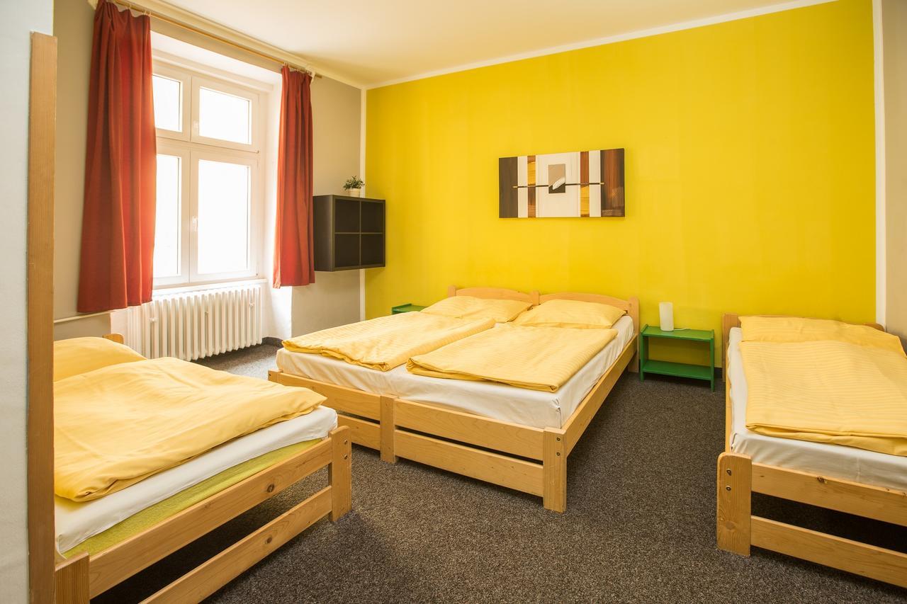 Hostel Advantage Прага Екстер'єр фото
