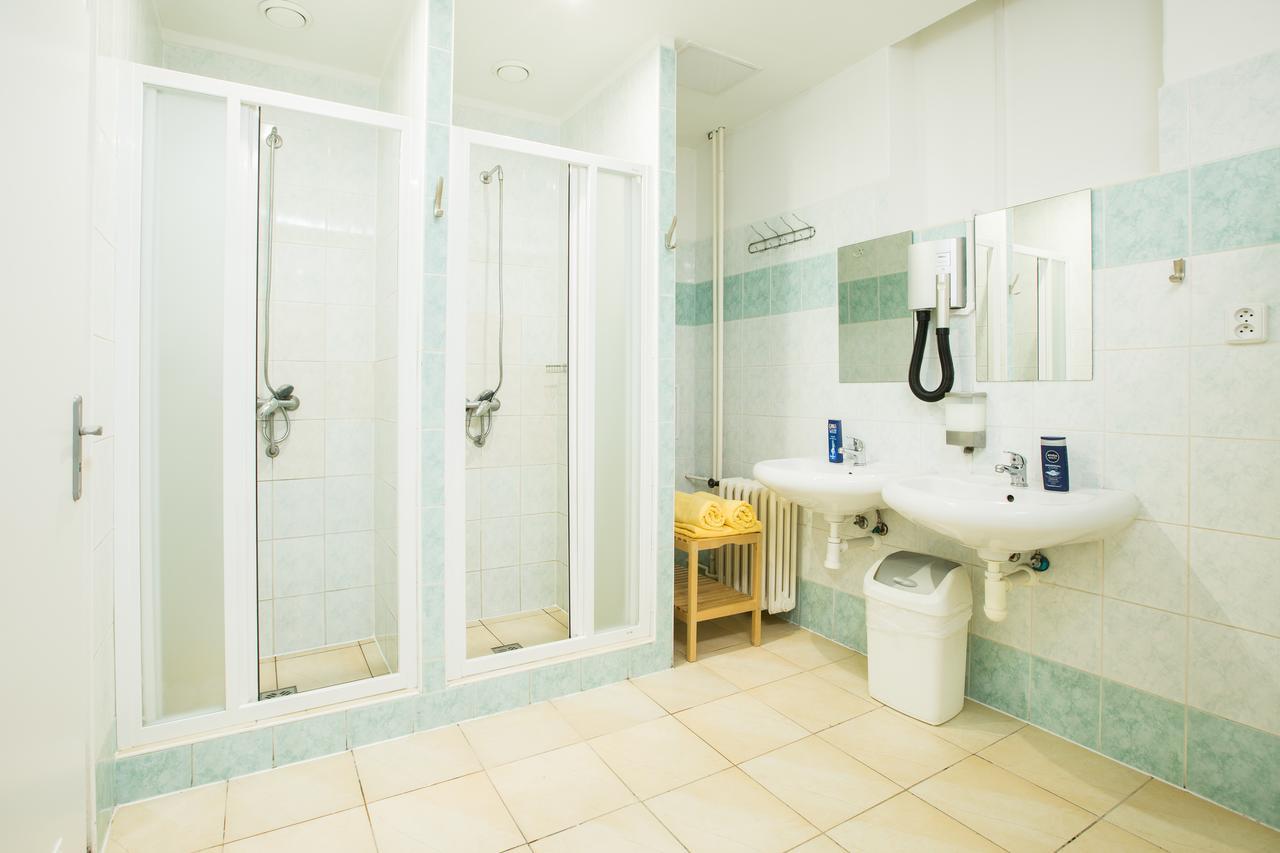 Hostel Advantage Прага Екстер'єр фото