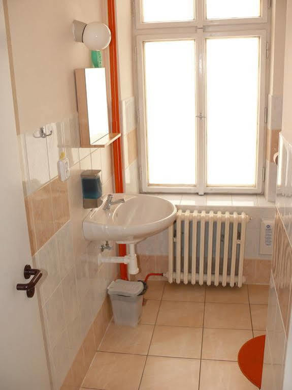 Hostel Advantage Прага Екстер'єр фото